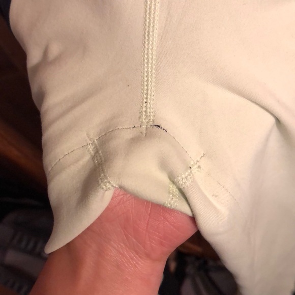 Lululemon Wunder Under Bonded Seam Size 4 - Picture 4 of 5